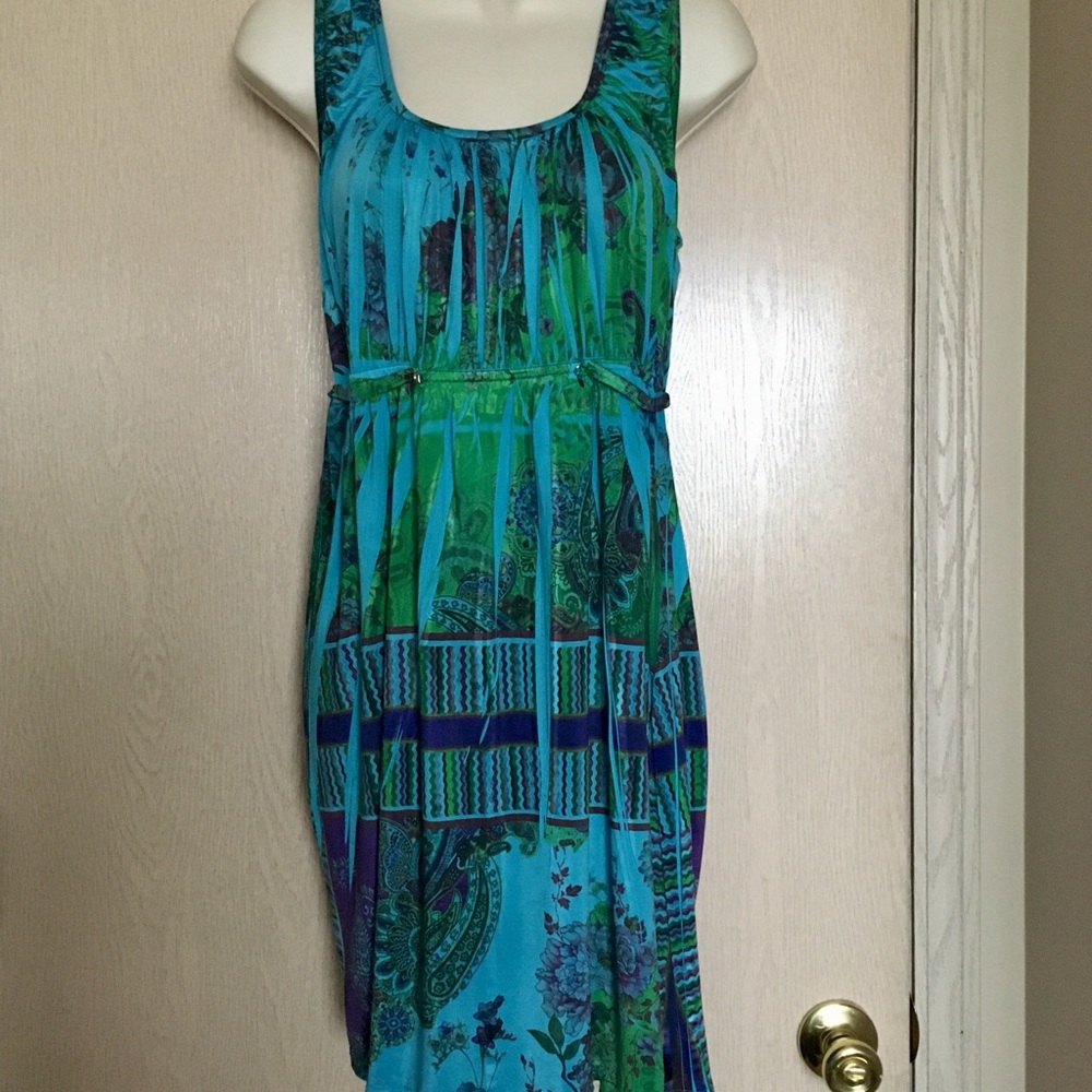 ❌DONATED❌✅DESC - Sleeveless dress - M